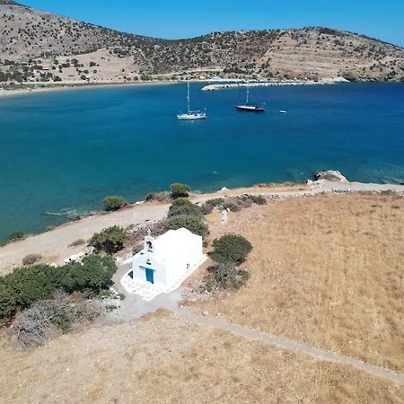 Apartament Kalados -beachfront Studios-