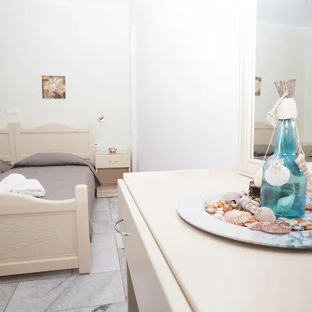 Lägenhet Kalados -beachfront Studios- *