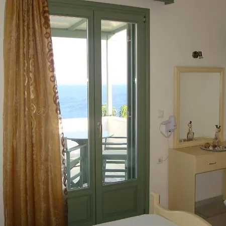 Kalados -beachfront Studios- Kalando