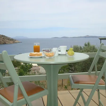Apartament Kalados -beachfront Studios-