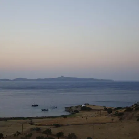 Kalados -beachfront Studios- *