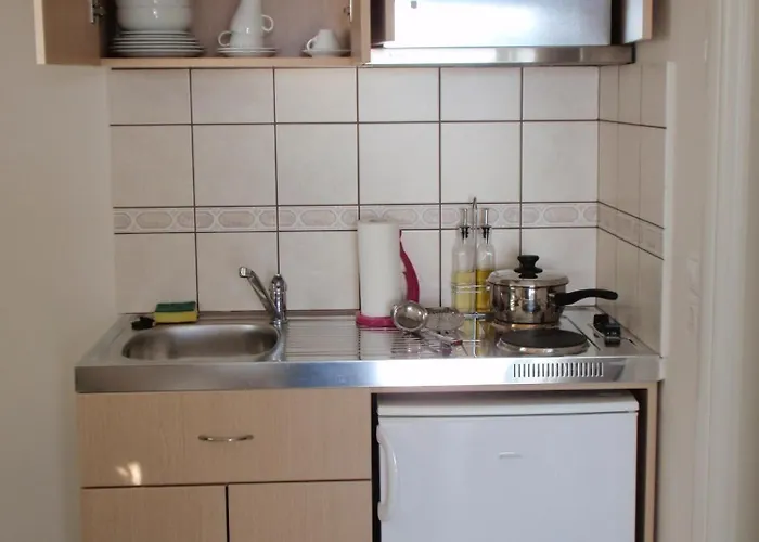 Kalados -beachfront Studios- *