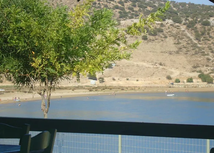 Kalados -beachfront Studios-