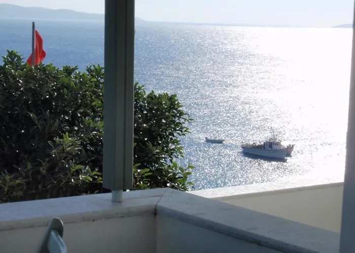 Appartement Kalados -beachfront Studios- Kalando