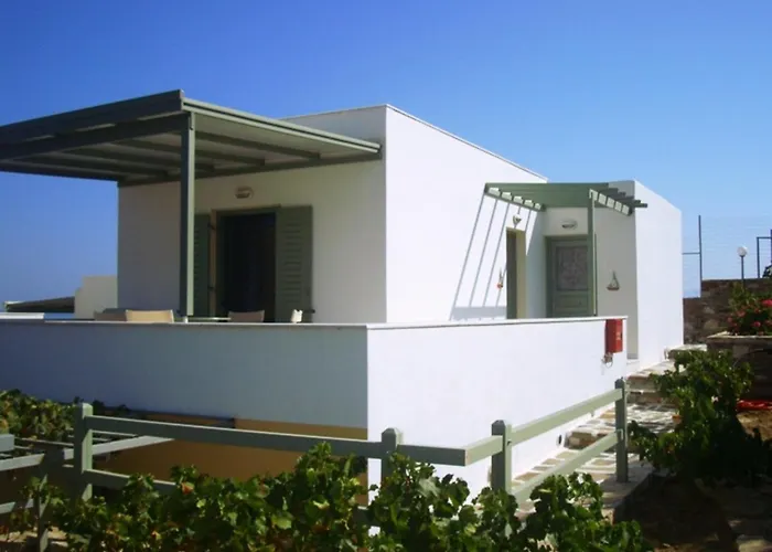 Kalados -beachfront Studios- * Kalando