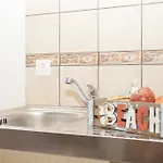 Appartement Kalados -beachfront & Restaurant - *