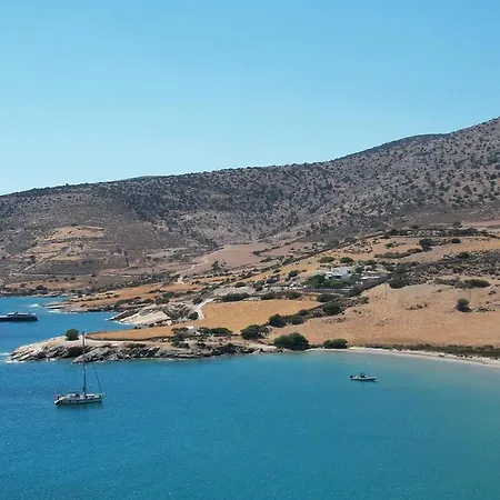 Kalados -beachfront Studios- * Kalando