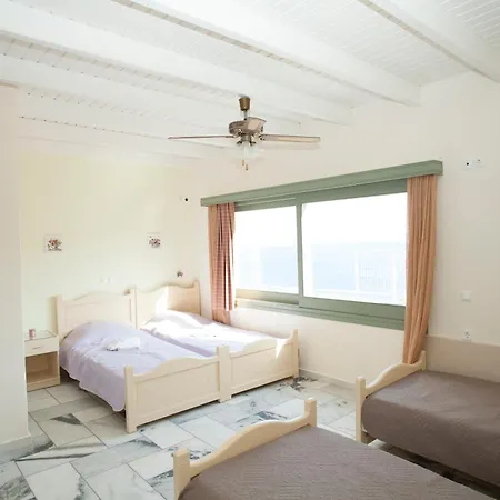 Апартаменты Kalados -beachfront Studios- *