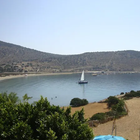 Апартаменты Kalados -beachfront Studios- Kalando