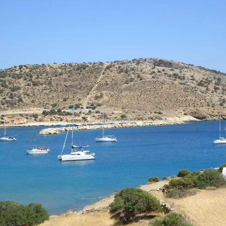 Kalados -beachfront Studios- *