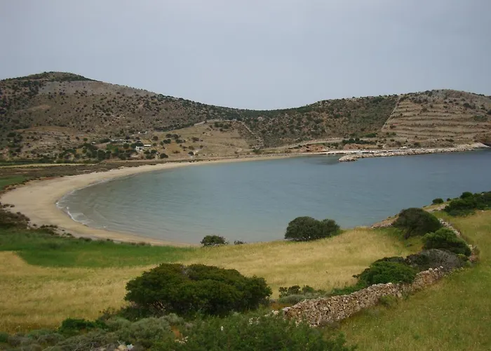 Kalados -beachfront Studios-