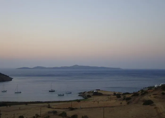 Kalados -beachfront Studios- *